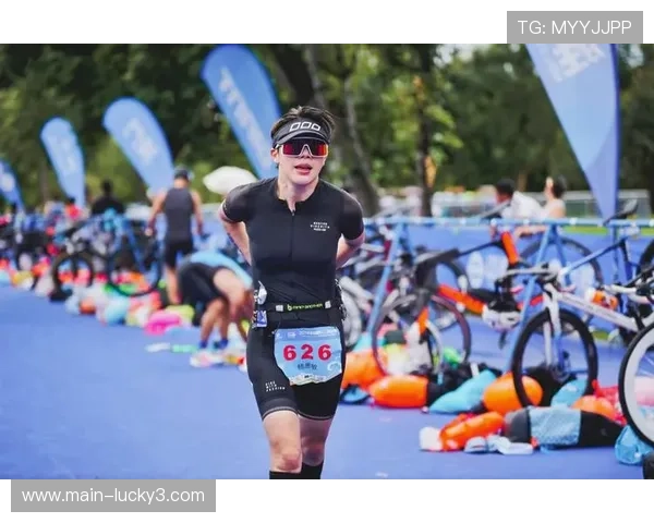 女子铁人三项赛事发展趋势与挑战分析及其对女性运动员的影响